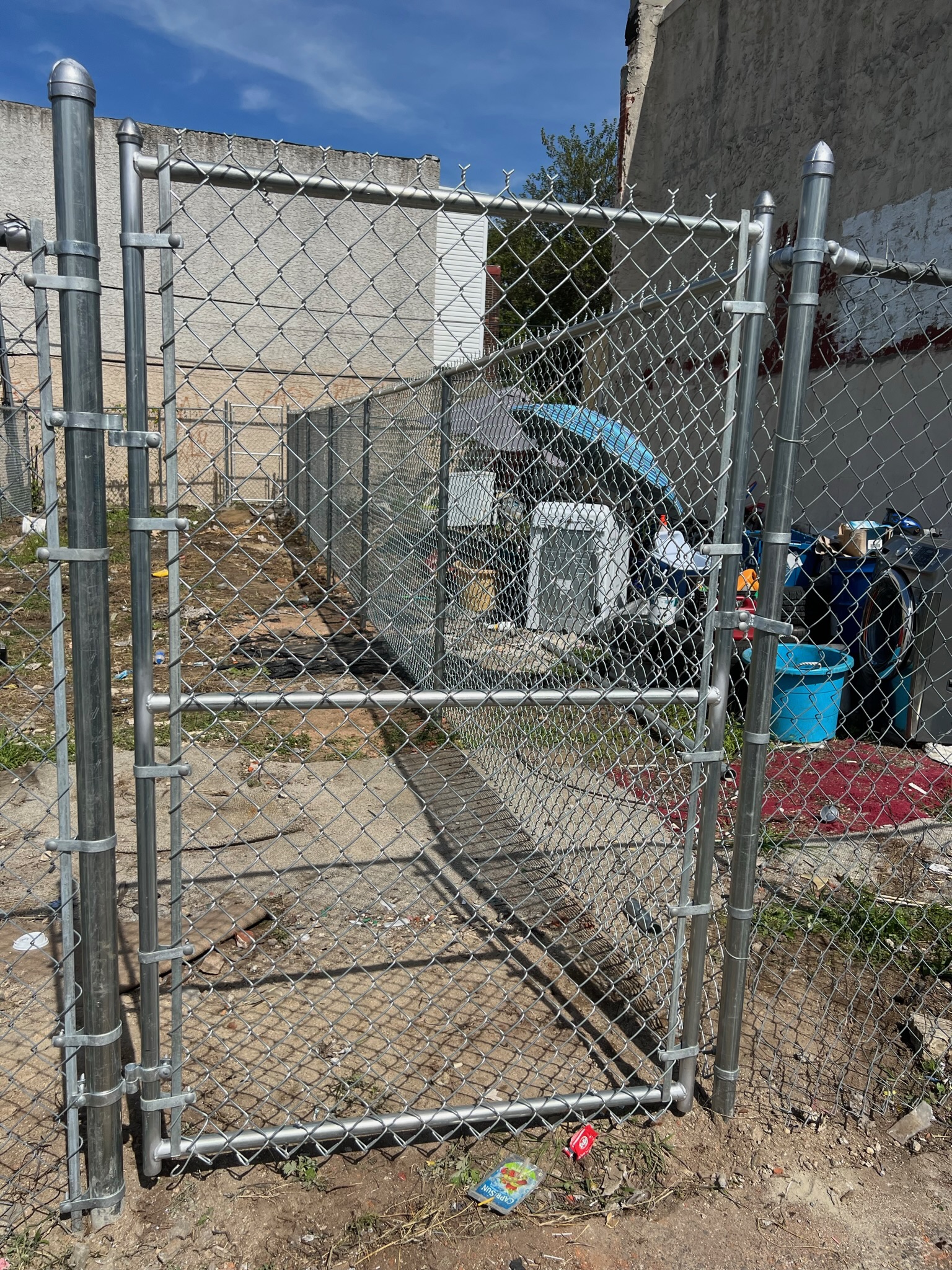Chain link fence installation 14